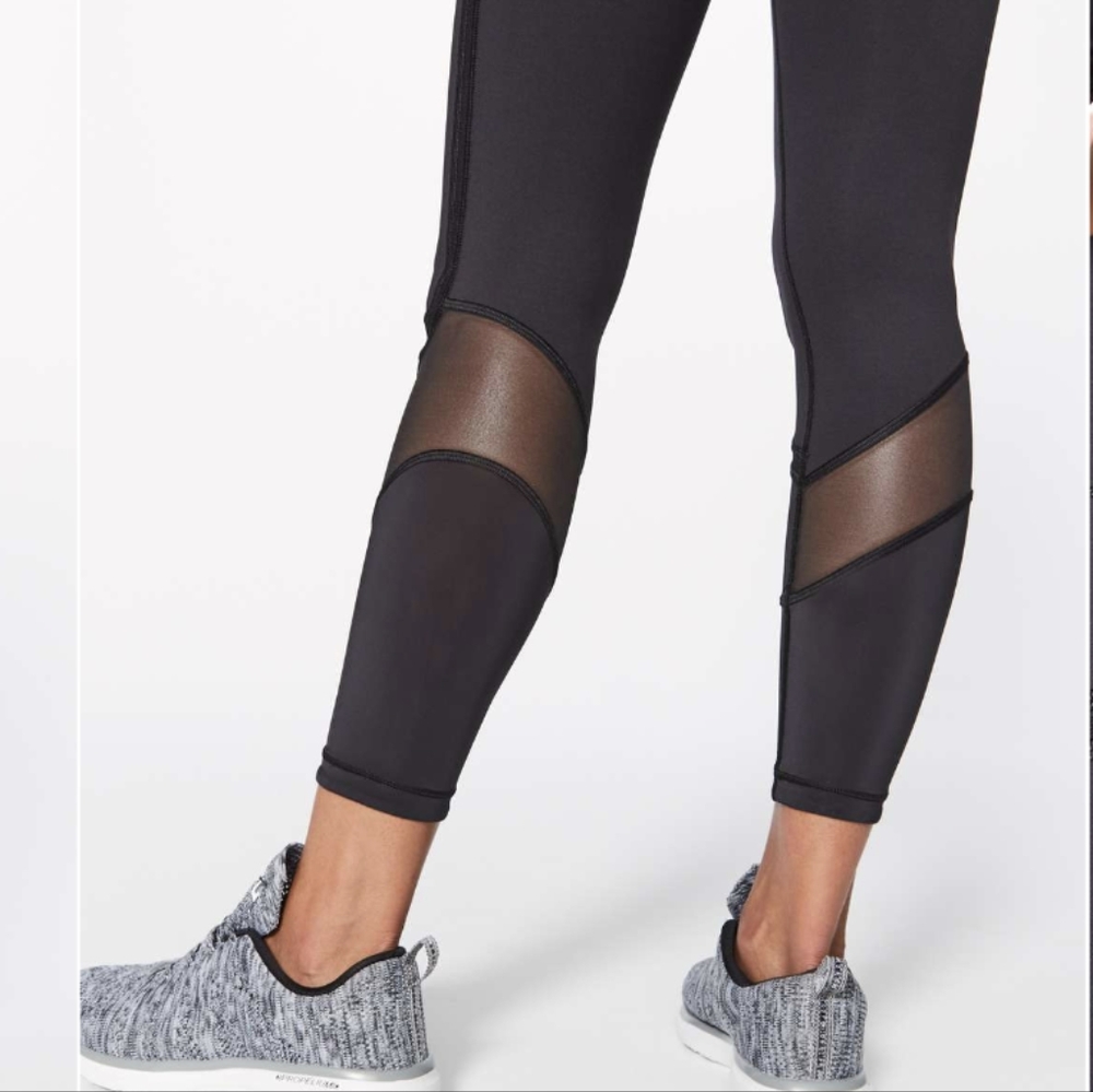 Lululemon Fresh In Mesh Tight (25") Black - Picture 4 of 10